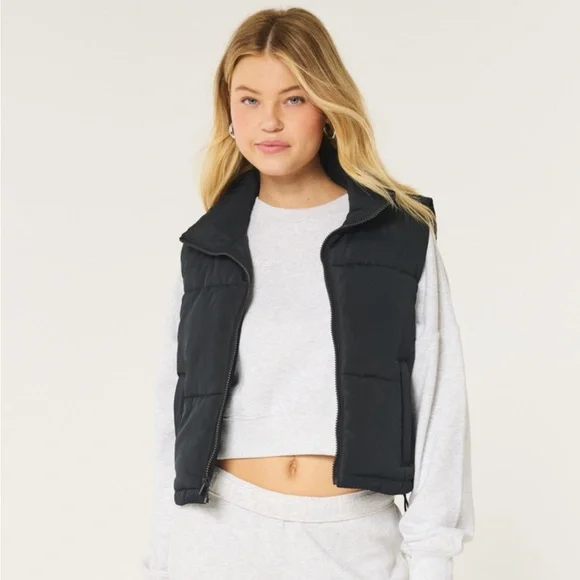 Hollister Mini Zip Puffer Vest XS - Picture 3 of 4